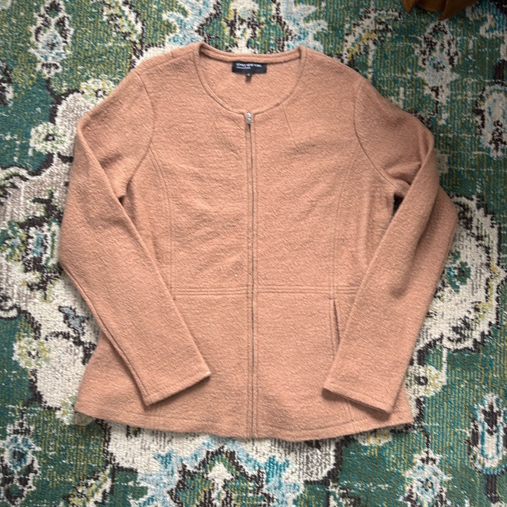 100% Wool Fitted Jacket